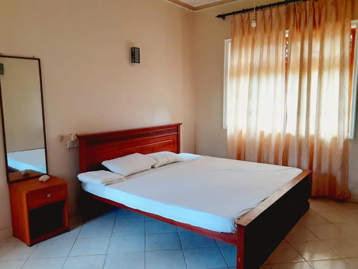 Mount House Hotel Apartment Zuid-Dikwella Buitenkant foto